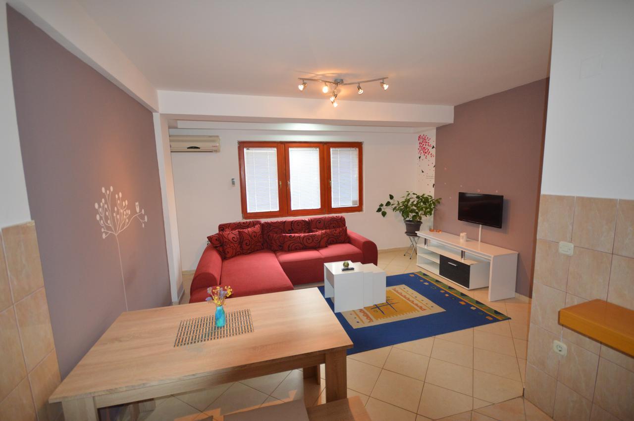 Nikolic - Centre * Ohrid